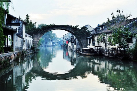 Nam Tầm nằm cách Thượng Hải phồn hoa độ khoảng 70 dặm