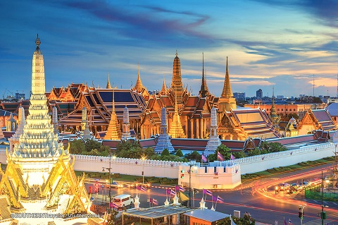 Wat Phra Kaew nằm trong Hoàng Cung