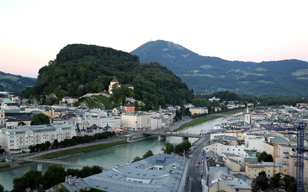 Đặc sắc lễ hội miền qu&ecirc; truyền thống ở &Aacute;o