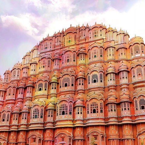 Hawa Mahal - “Cung điện của gió” tại thành phố hồng Jaipur