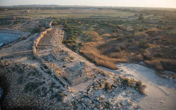 Đi t&igrave;m t&agrave;n t&iacute;ch La M&atilde; ở Bắc Phi