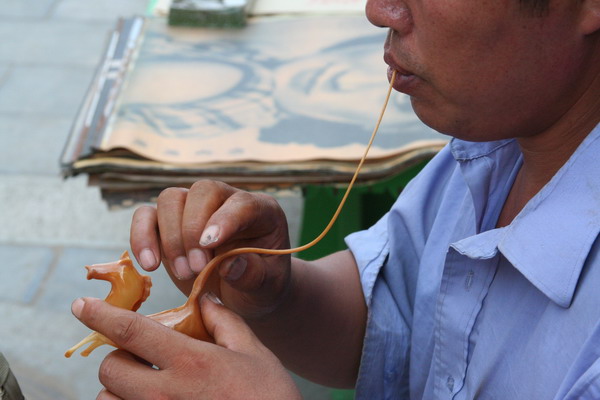 đồ chơi bằng đường