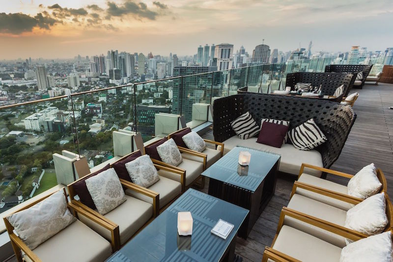quán bar rooftop ở Bangkok
