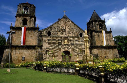 Nhà thờ Baroque ở Philippines