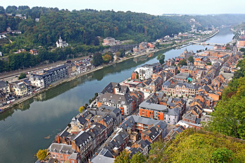 Thành phố cổ Dinant.