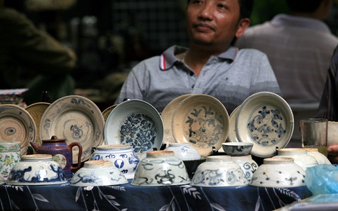 Chợ phi&ecirc;n H&agrave; Nội xưa