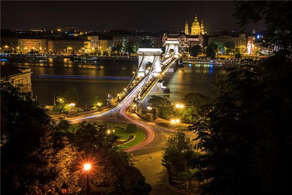 12 bức ảnh đẹp mê hôn về Hungary