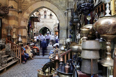 Chợ cổ Khan-El-Khalili Bazzar điểm mua sắm nổi tiếng ở Ai Cập