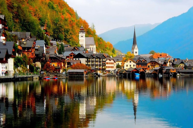 Ngôi làng cổ gần 7000 năm bên bờ  hồ phía Bắc nước Áo
