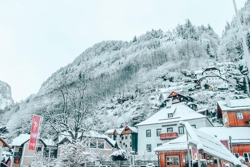 Một góc thân thương mùa đông ở làng Hallstatt