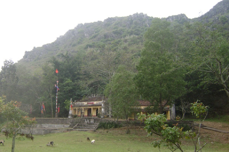 Ngôi đền thờ Mai An Tiêm ở Nga Sơn