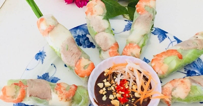 Gỏi cuốn món ăn phổ biến ở Việt Nam