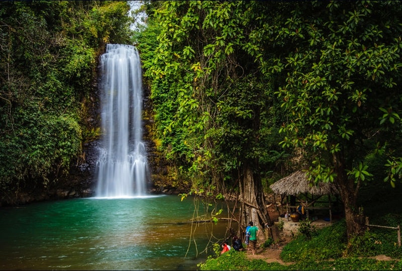 Thác nước hùng vĩ giữa núi rừng Tây Nguyên