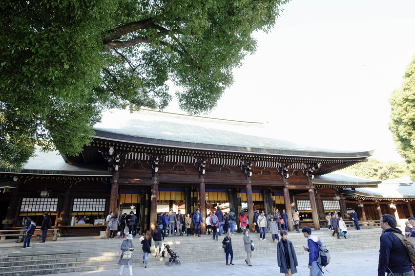 Chính điện đền Meiji Jingu