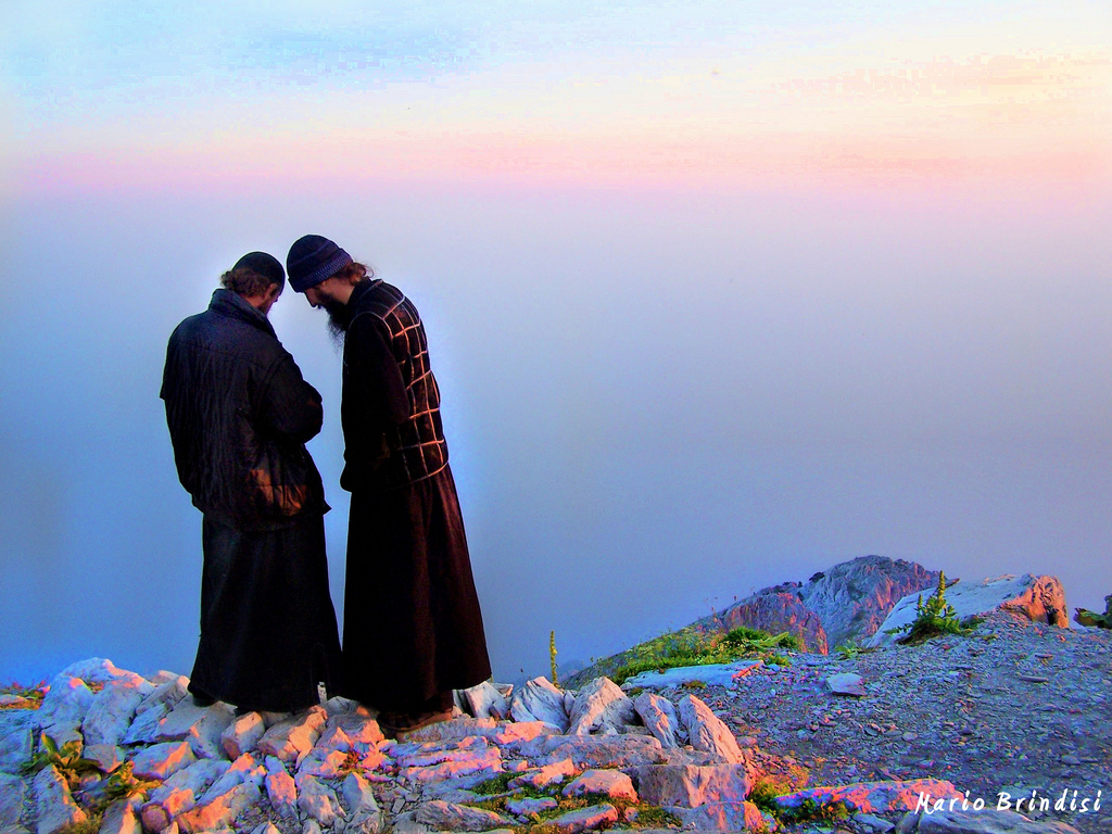 Chỉ có tín đồ giáo hội mới được sống ở núi thiêng Athos