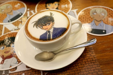 Ly latte trang trÃ­ hÃ¬nh áº£nh Shinichi cá»±c ká»³ Äáº¹p máº¯t
