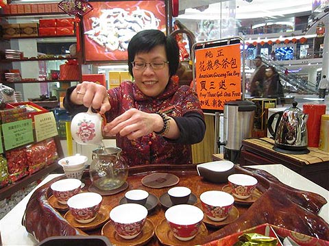 Đặc sắc phong tục đấu tr&agrave; của người Hoa