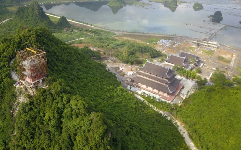 Vẻ đẹp kỳ vĩ của Chùa Tam Chúc – Ngôi chùa lớn nhất thế giới