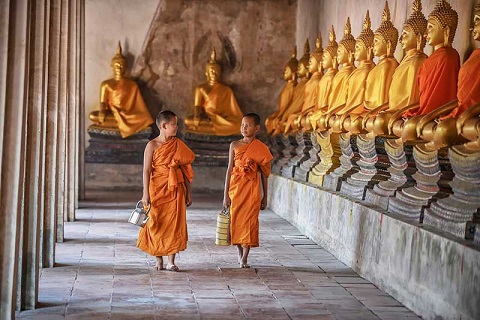 Hành lang tượng Phật chùa Wat Pho
