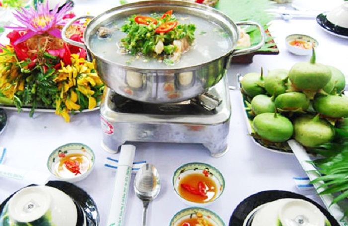 Lẩu bần Phù Sa