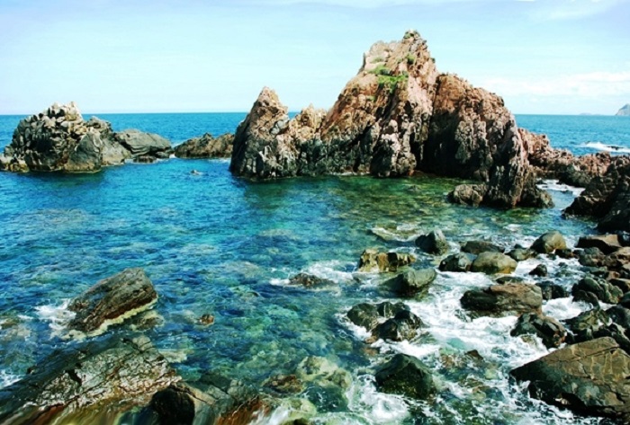 Lặn ngắm san hô Hòn Sẹo