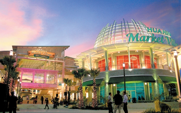 Khu Market Village Thái Lan