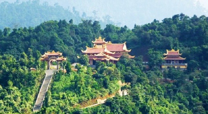 những ngôi chùa nổi tiếng nhất tại Quảng Ninh