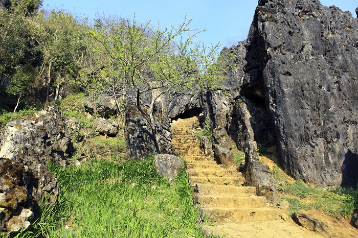 Thach Lam Stone Garden