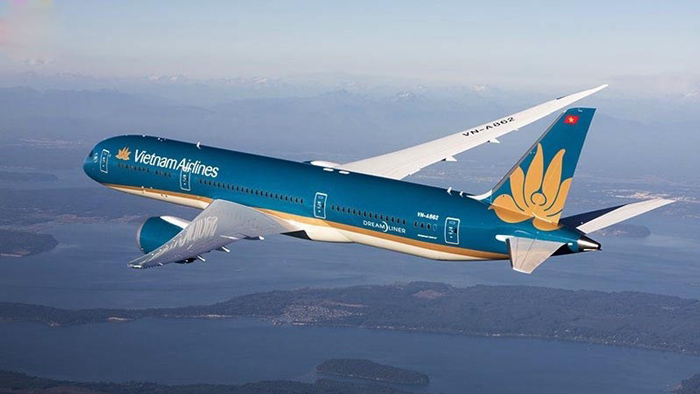Có thể chọn hãng Vietnam Airlines để bay tới Myanmar