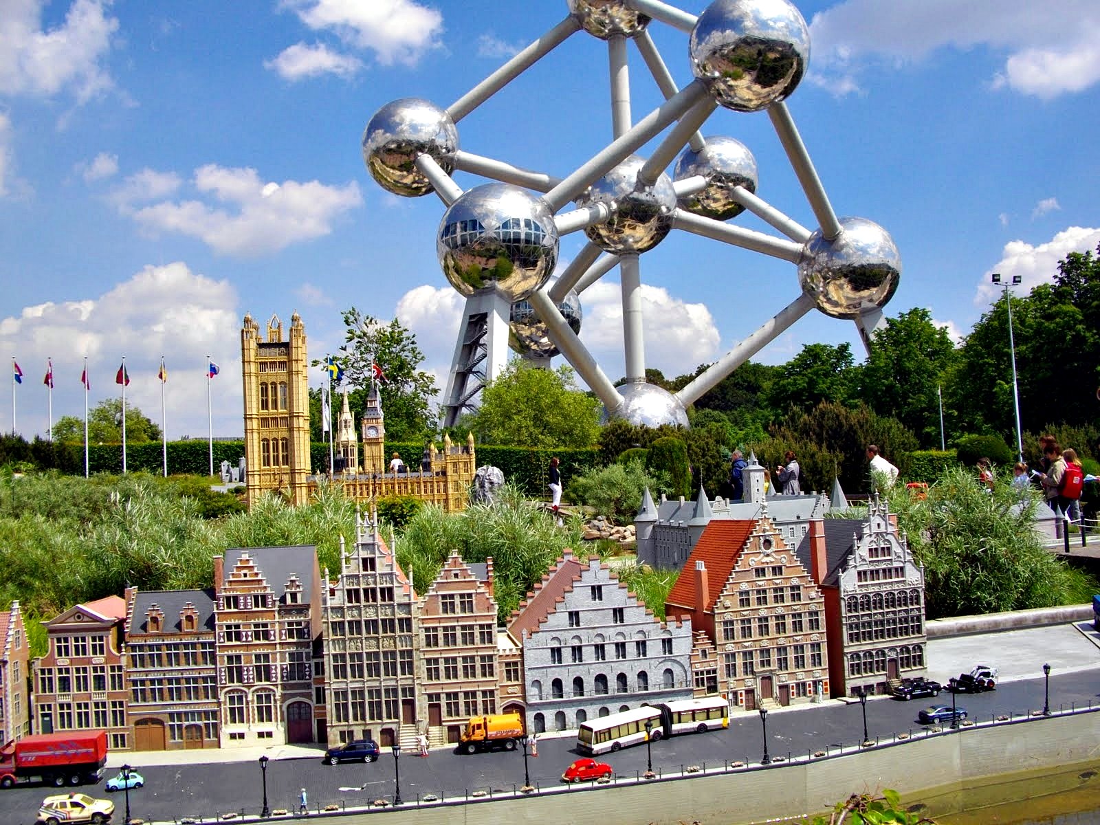 Mini – Europe