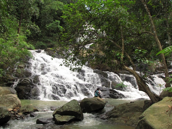 Li Liang Waterfall