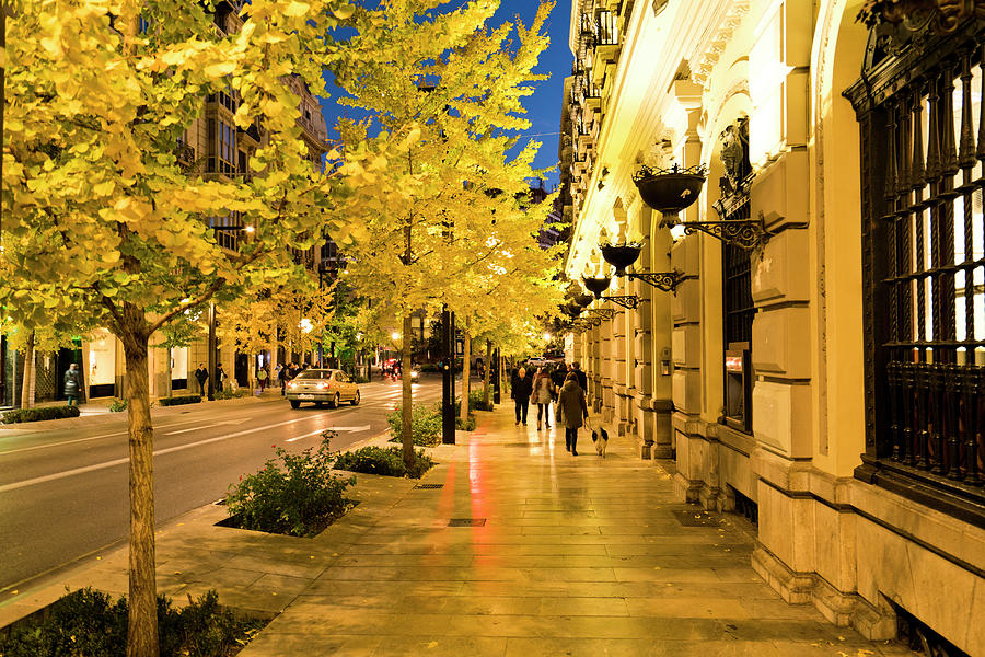 kinh nghiệm du lịch Granada