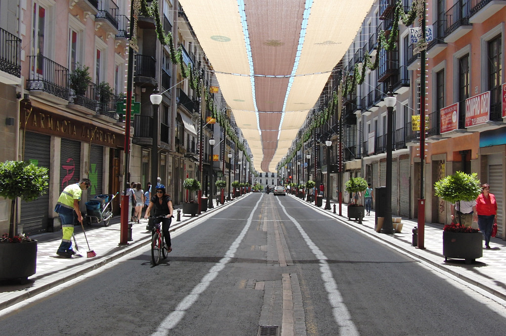kinh nghiệm du lịch Granada