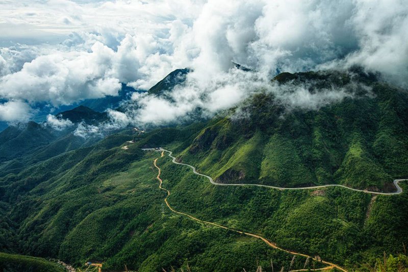 The majestic beauty of O Quy Ho Pass