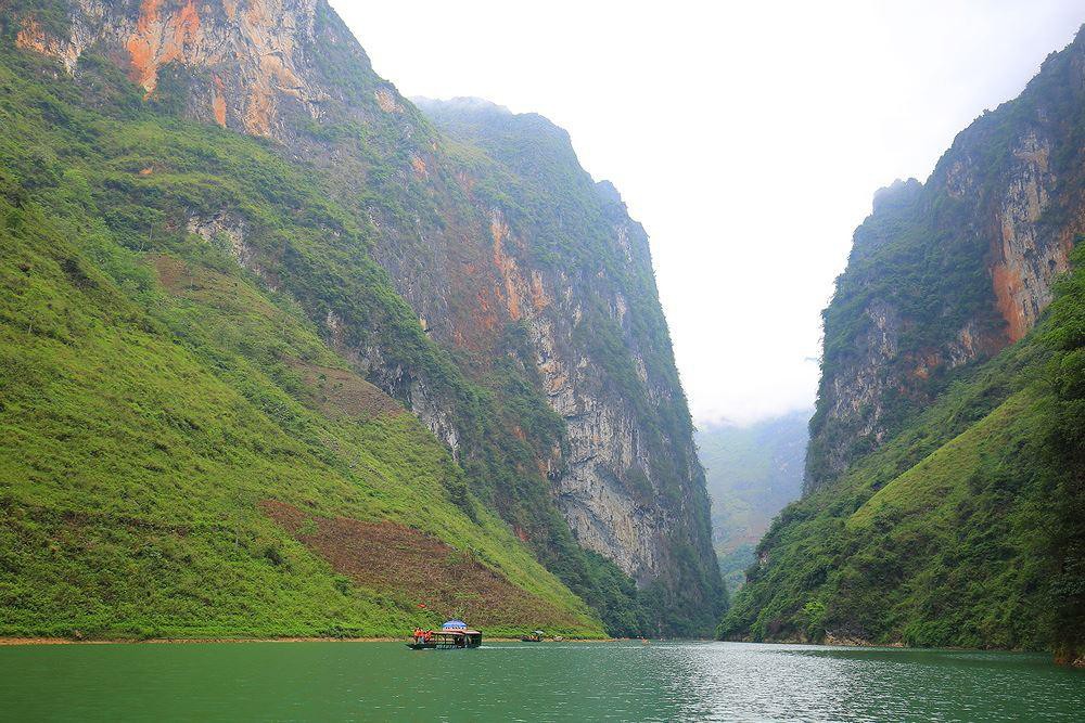 Hẻm Tu Sản