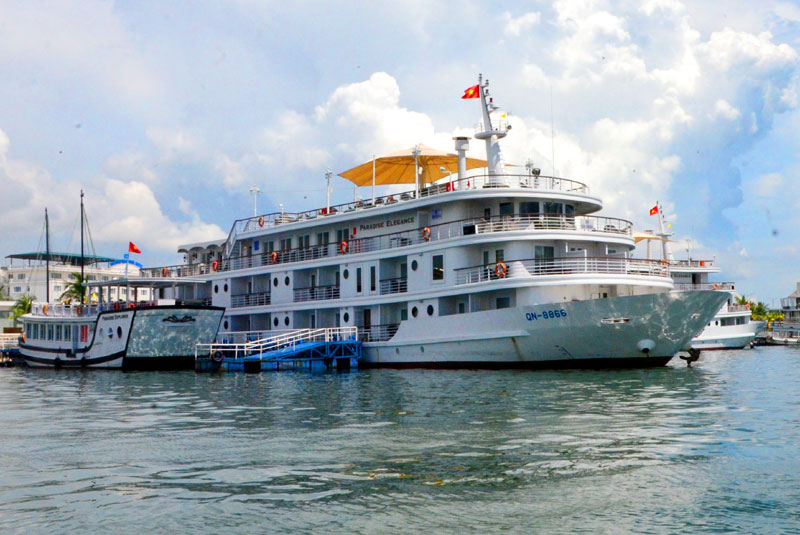 kinh nghiệm thuê du thuyền tại Hạ Long