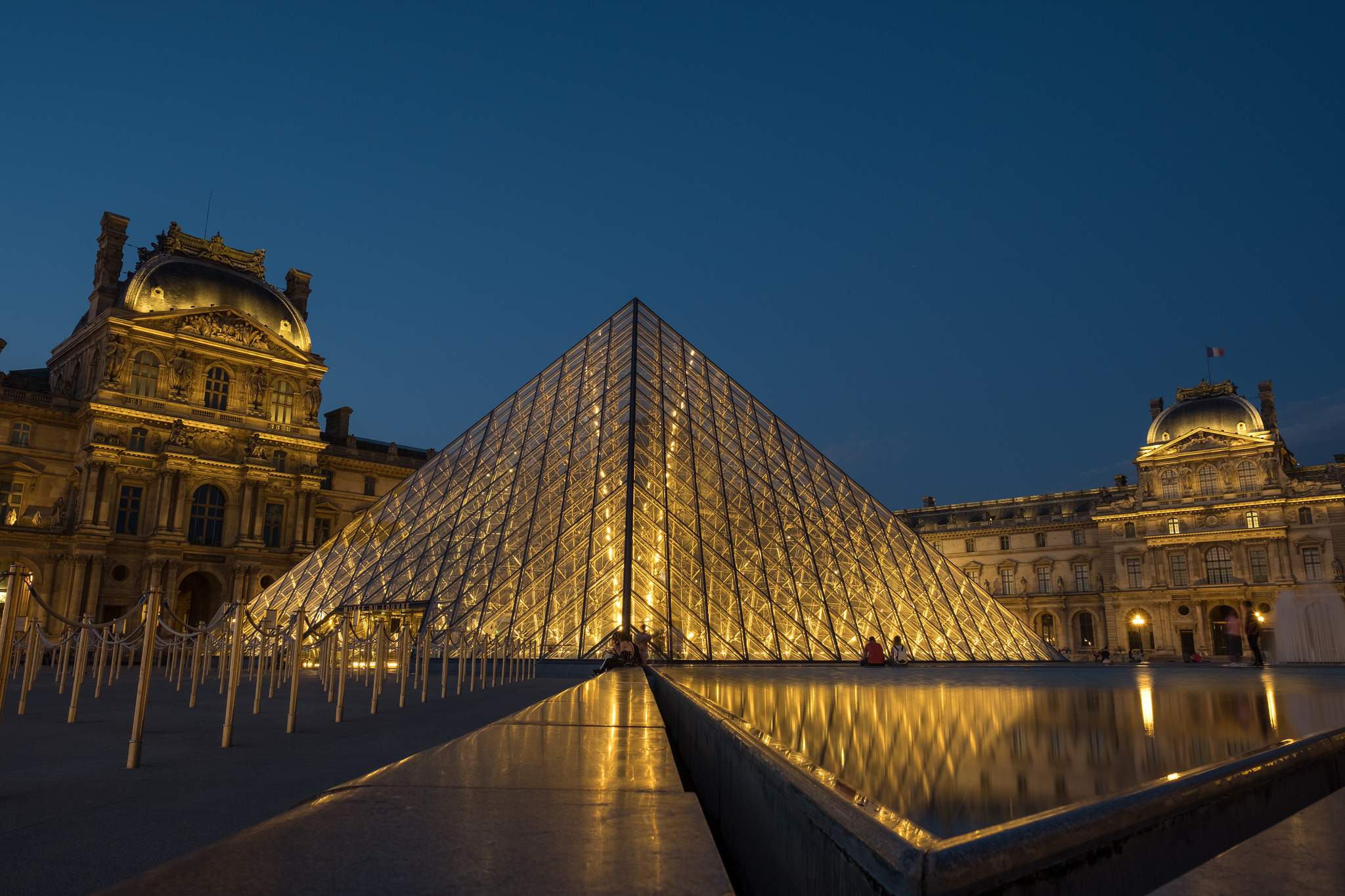 trai nghiem thu vi tai Paris