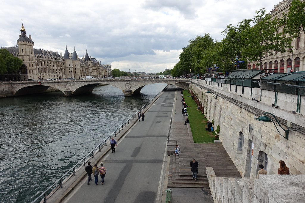 trai nghiem thu vi tai Paris