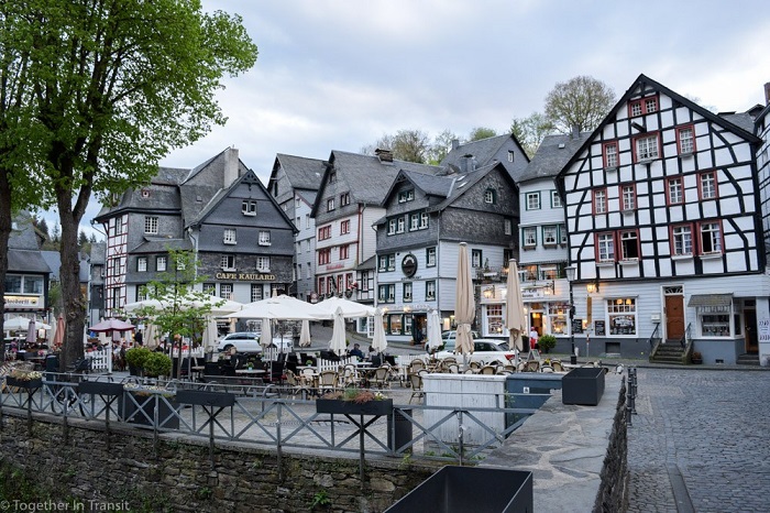 thị trấn cổ Monschau
