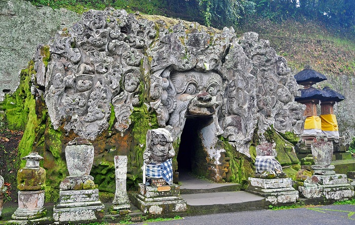 ngôi đền Goa Gajah