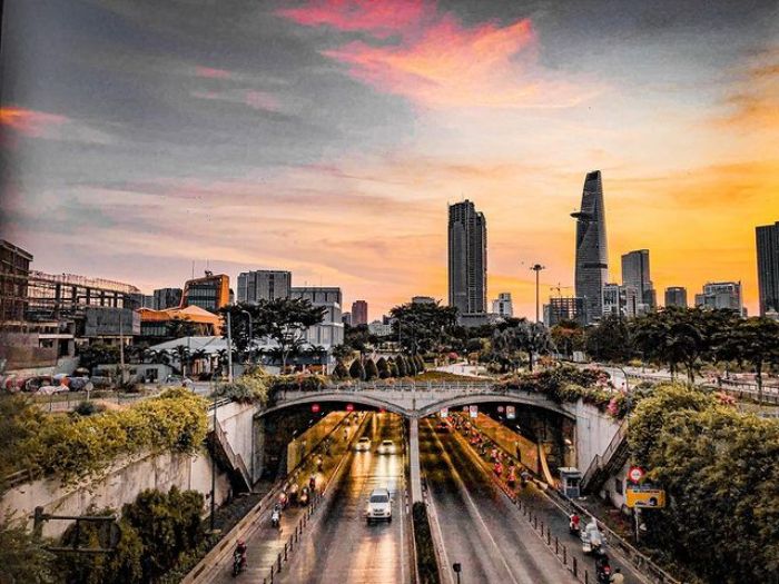 nóc hầm Thủ Thiêm cầu vượt sông