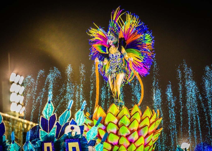 Du lịch Tây Ban Nha - Lễ hội Carnival là lễ hội hóa trang được diễn ra hàng năm ở Tây Ban Nha