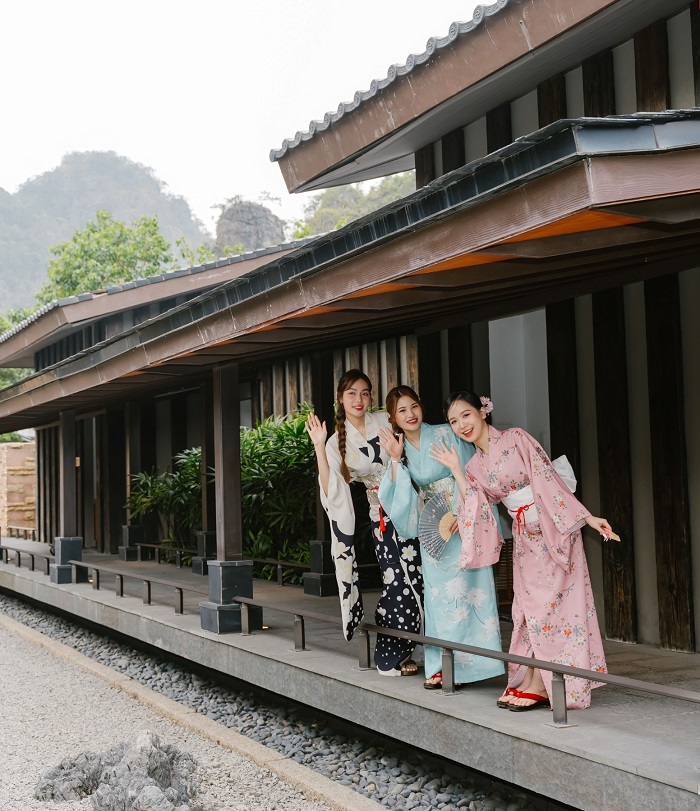 lịch trình đi Hạ Long 2 ngày 1 đêm dịp Tết đầu năm tới Yoko Onsen Quang Hanh 