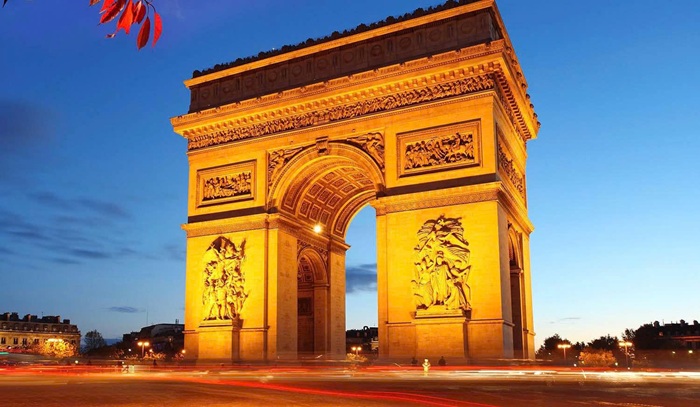 Mô trả Khải Hoàn Môn Mô trả Khải Hoàn Môn