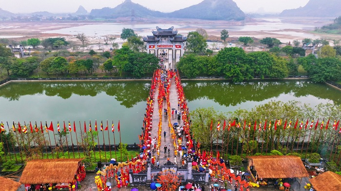 Đầu năm nhất định phải tới chùa Bái Đính gần Khu du lịch Thung Ui Ninh Bình