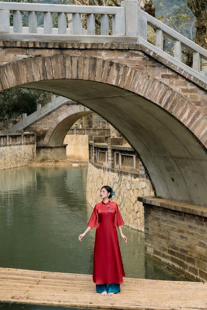 Giá vé Khu du lịch Thung Ui Ninh Bình chia làm nhiều hạng mục