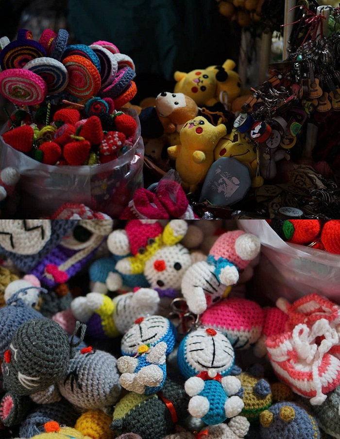 Kinh nghiệm mua sắm tại chợ đêm Đà Lạt cũng được bày bán ở chợ đêm