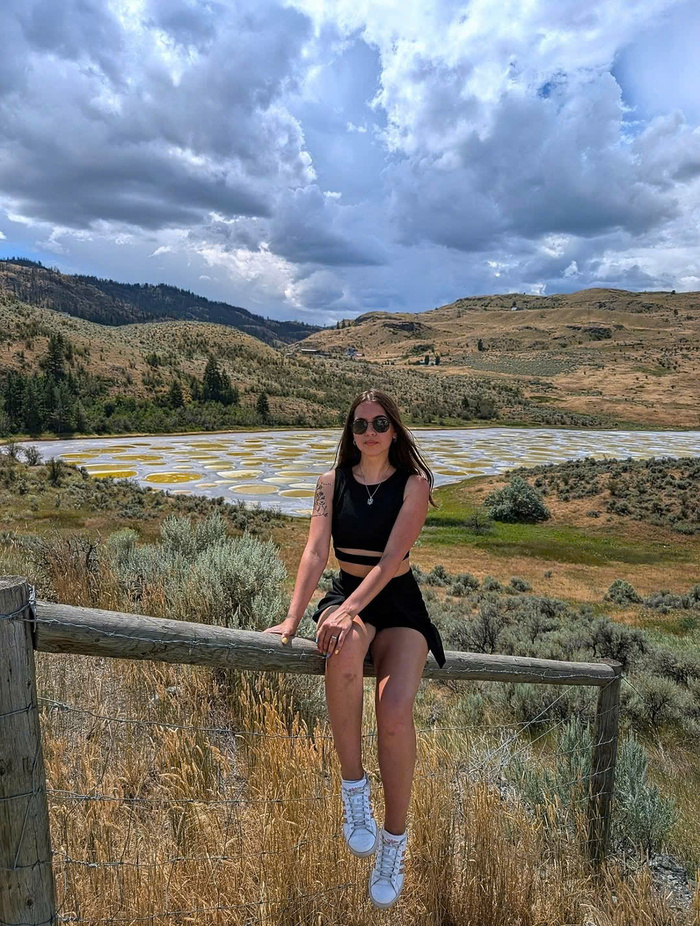 Các hồ nước đẹp nhất ở Canada - Hồ Spotted 