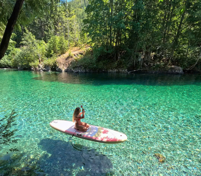 Các địa điểm trekking nổi tiếng ở Canada - Đảo Vancouver