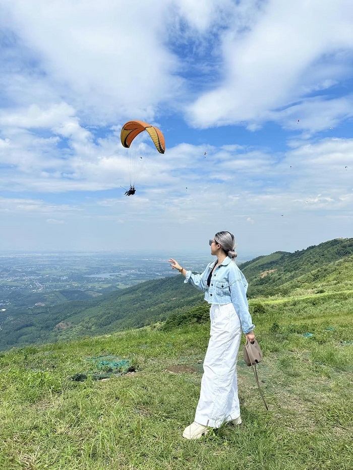 Đồi Bù Hà Nội cảnh đẹp hoang sơ, trong lành